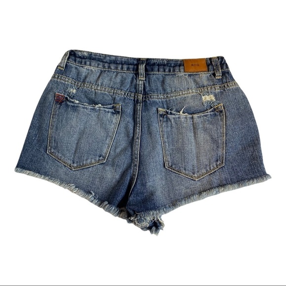BDG Super High Rise Cheeky 29W Distressed Shorts. - Picture 2 of 10